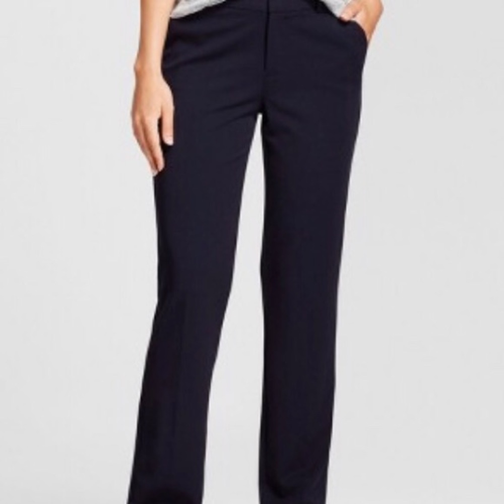 Comfortable Navi’s blue work pants